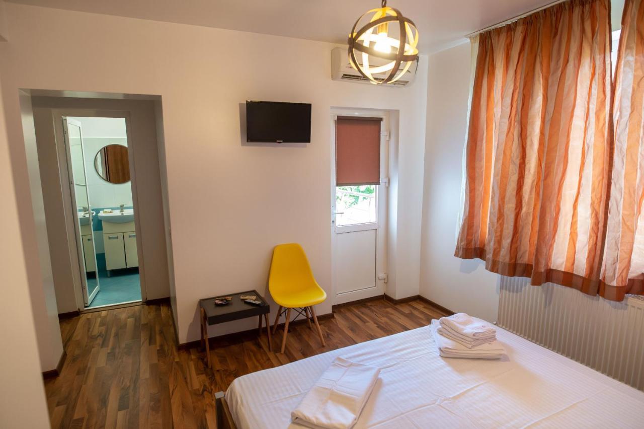 Hotel Vila Jean Bart à Mangalia Extérieur photo