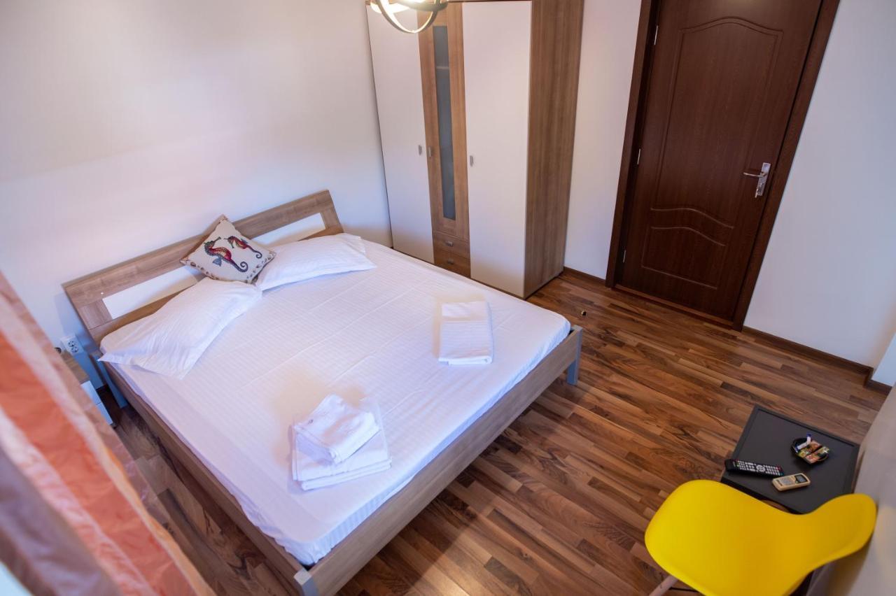 Hotel Vila Jean Bart à Mangalia Extérieur photo